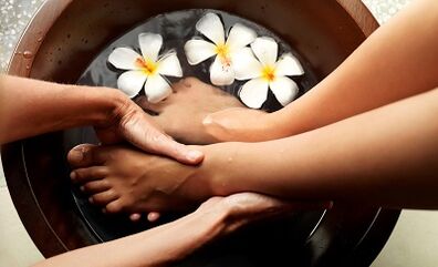Is it possible to massage the feet with varicose veins